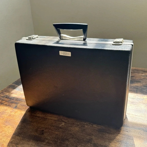 Smith-Victor SV portable "Attache" complete Location or studio Lighting Kit - Picture 13 of 16